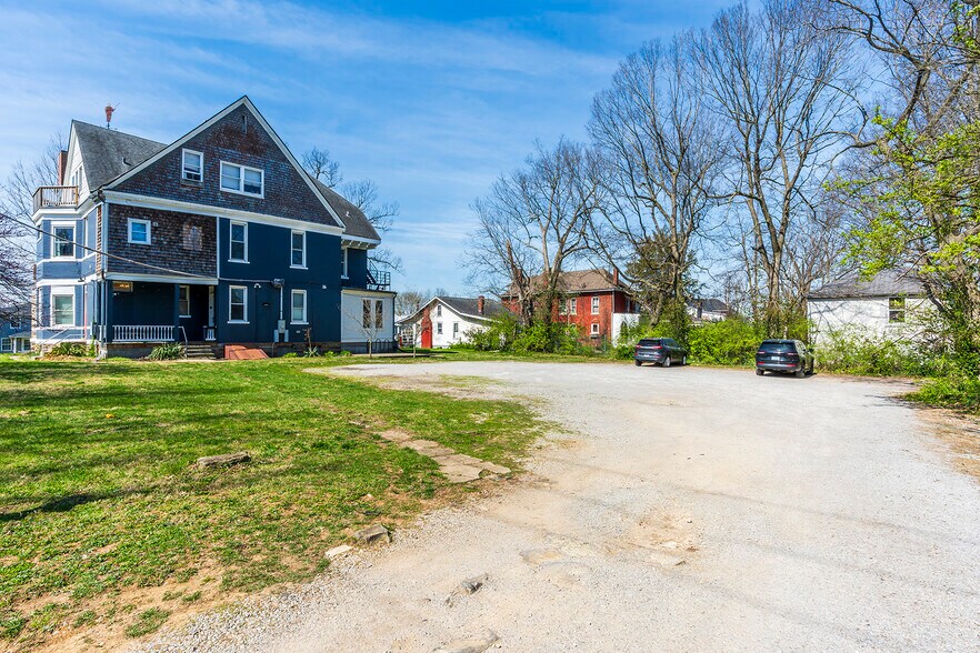 More Photos Of 199 E Loudon Ave, Lexington Office Residential For Sale