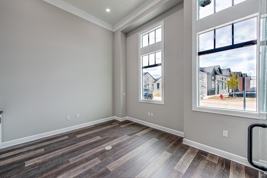 More Photos Of 2035 N Mason Dr, Katy Medical For Lease