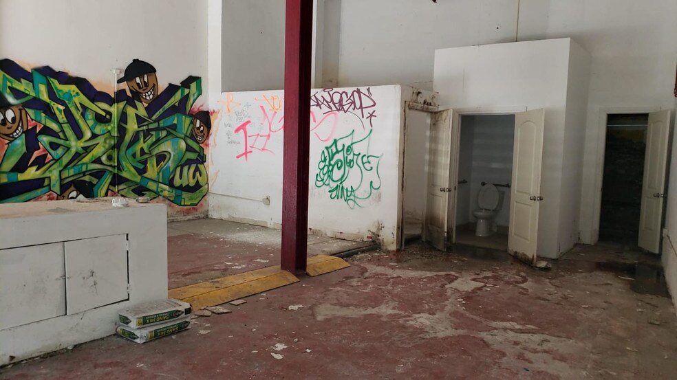 More Photos Of 950 Woodycrest Ave, Bronx Apartments For Lease