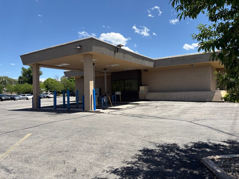 More Photos Of 1285 E 3900 S, Salt Lake City Bank For Sale