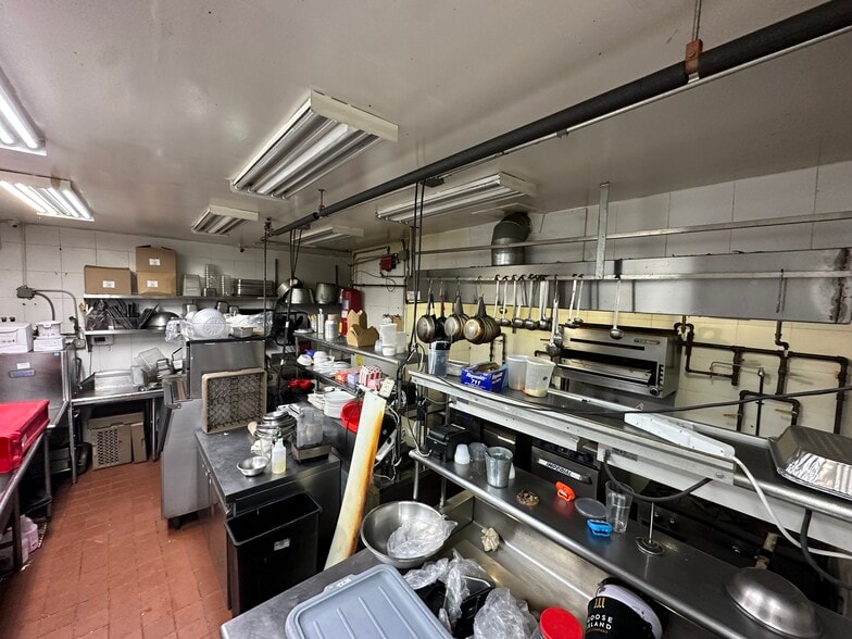 More Photos Of 1621 Lexington Ave, New York Apartments For Lease