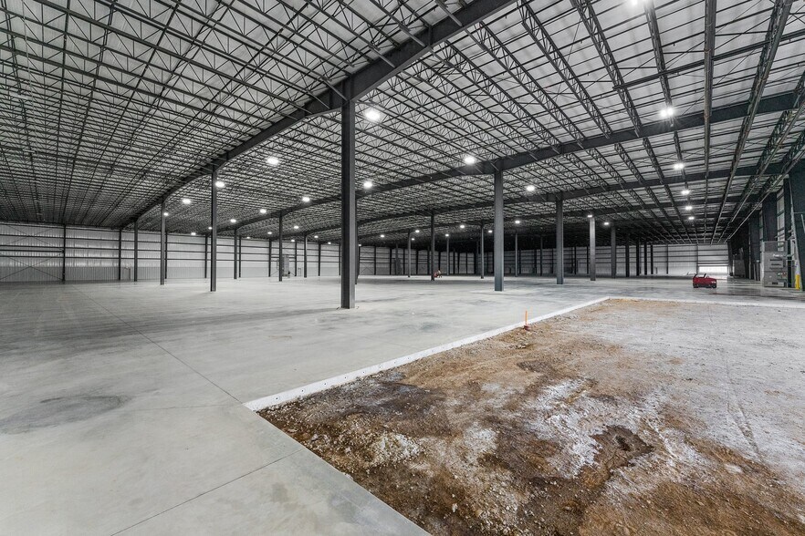 More Photos Of 301 Enterprise Dr, Laporte Warehouse For Lease