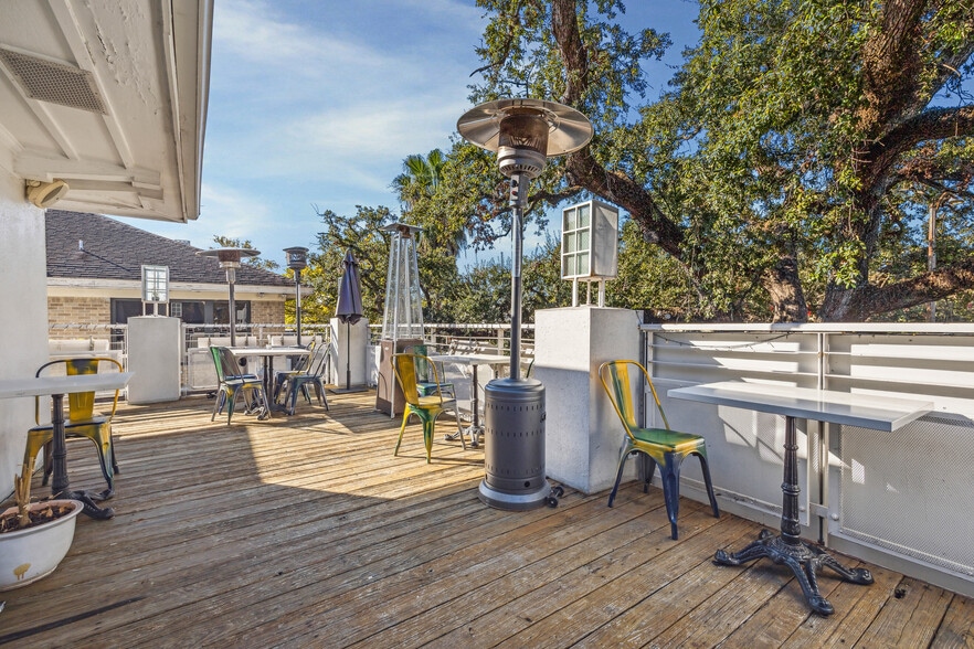 More Photos Of 4315 Montrose Blvd, Houston General Retail For Lease