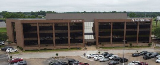 Primary Photo Of 911 W Loop 281, Longview Office For Lease