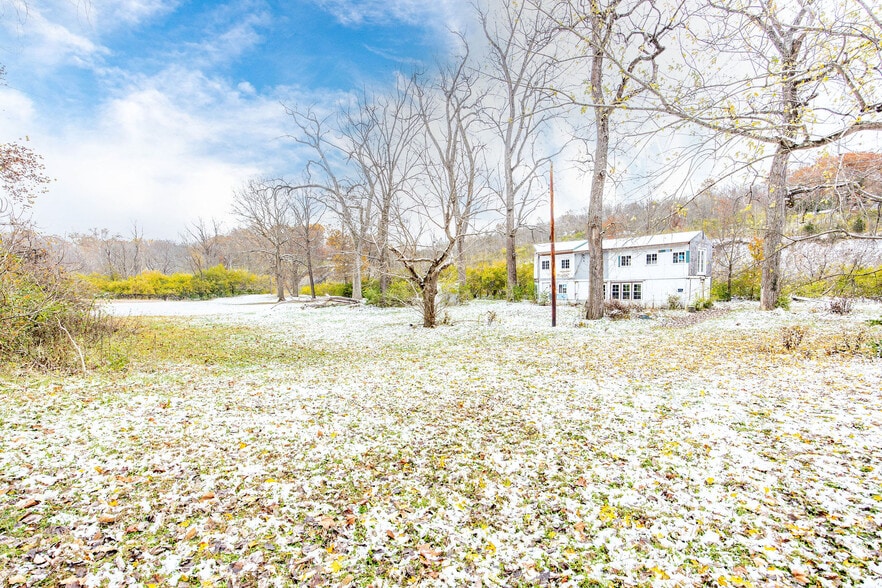 More Photos Of 6879 River Rd, Harrison Specialty For Sale