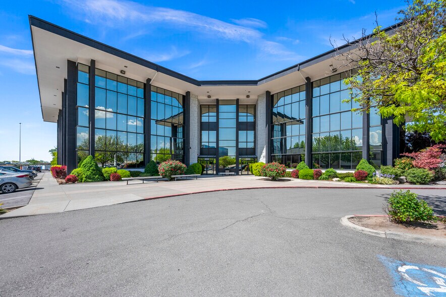 More Photos Of 5250 Commerce Dr, Salt Lake City Office For Lease