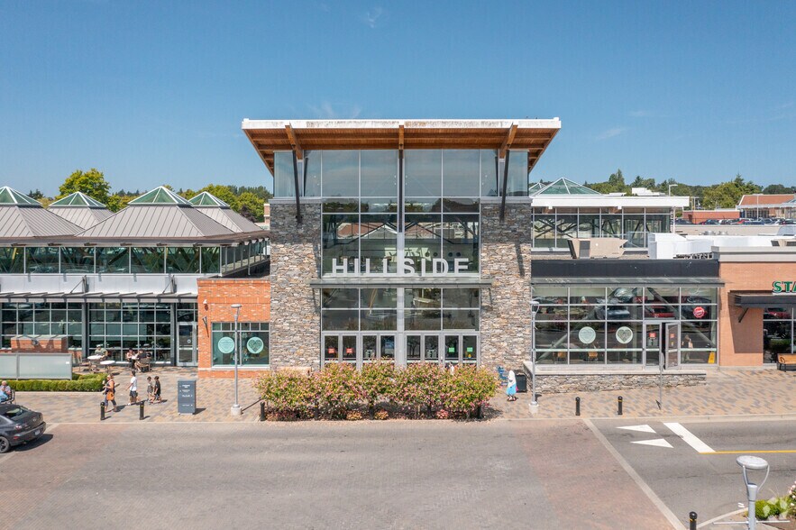 More Photos Of 1644 Hillside Ave, Victoria Storefront For Lease