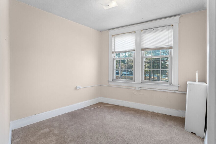 More Photos Of 2206-2208 Naylor Rd SE, Washington Storefront Retail Residential For Sale