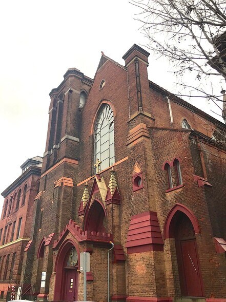 More Photos Of 292 3rd Ave, Troy Specialty For Sale