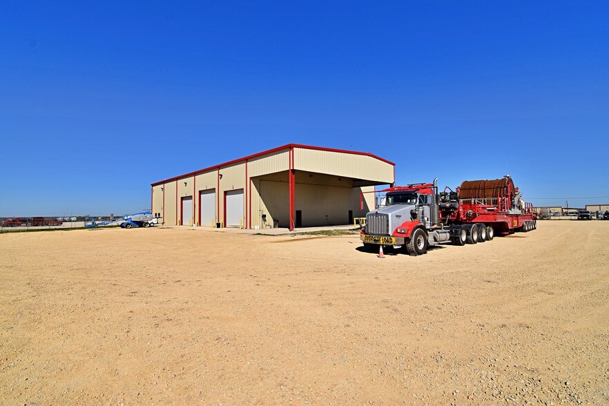 More Photos Of 563 Shale Ln, Pleasanton Warehouse For Sale