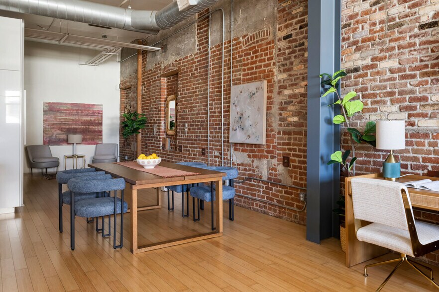More Photos Of 500-530 Molino St, Los Angeles Office For Sale