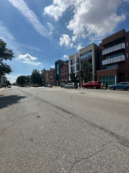 More Photos Of 910 Ashland Ave, Chicago Land For Sale