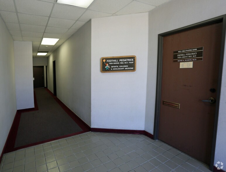 More Photos Of 980 E Foothill Blvd, Upland Office For Sale