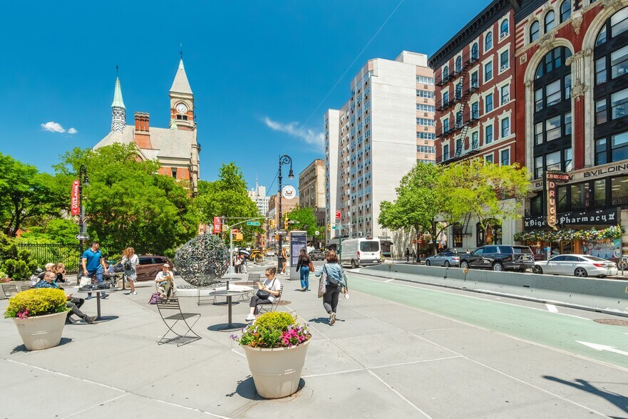 More Photos Of 13-15 Christopher St, New York Apartments For Sale