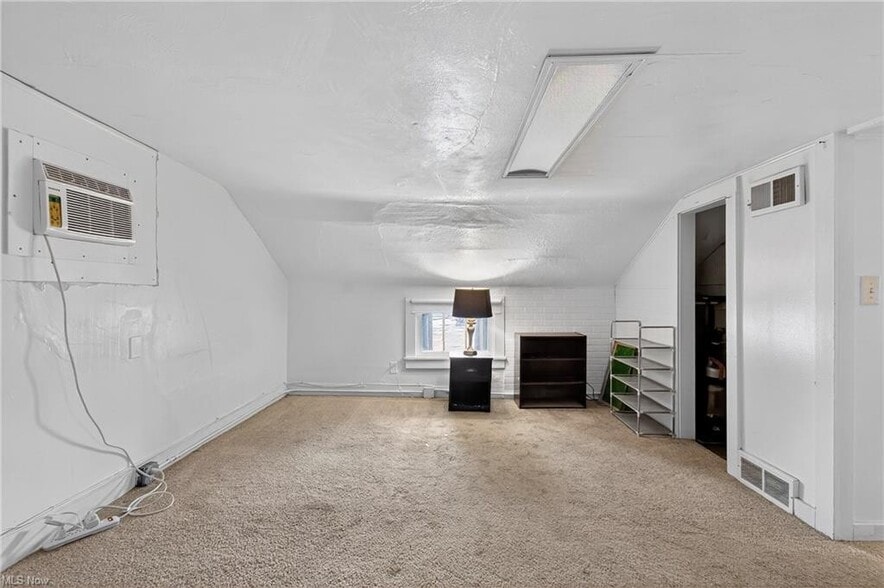 More Photos Of 845 Spruce St, Wooster Restaurant For Sale