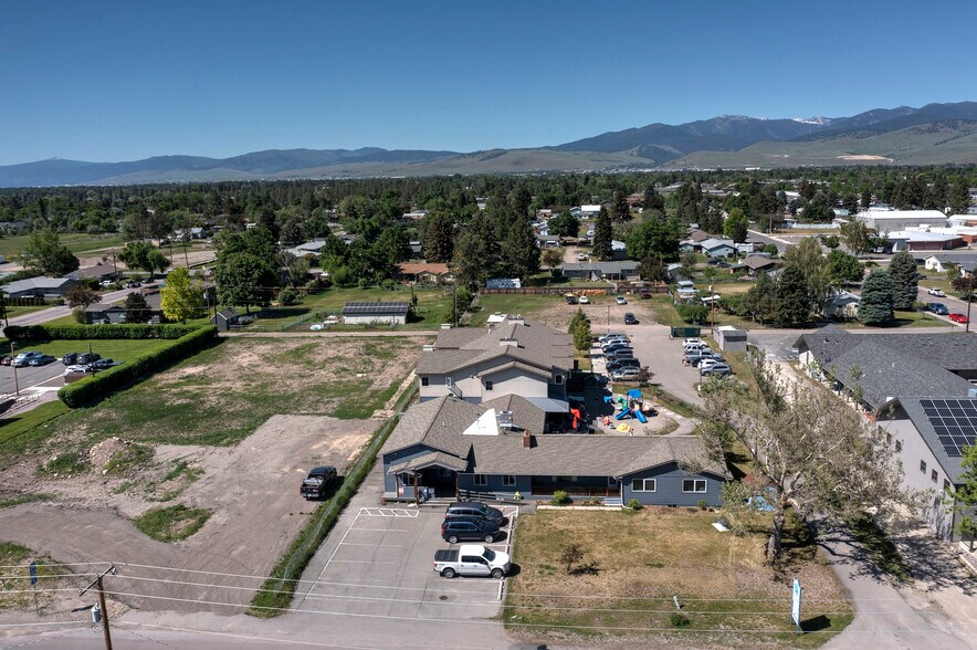 More Photos Of 2606 South Ave W, Missoula Shelter For Sale