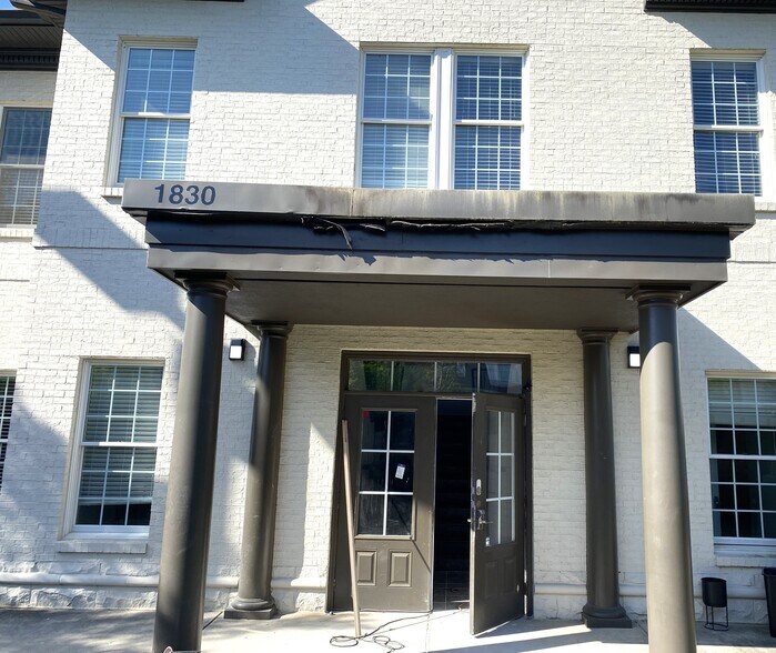 More Photos Of 1830 Peachtree Pky, Cumming Medical For Sale