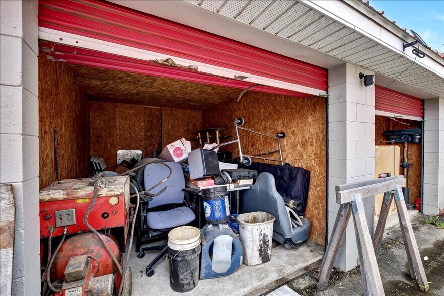 More Photos Of 133 W Blue Lick Rd, Shepherdsville Auto Repair For Sale