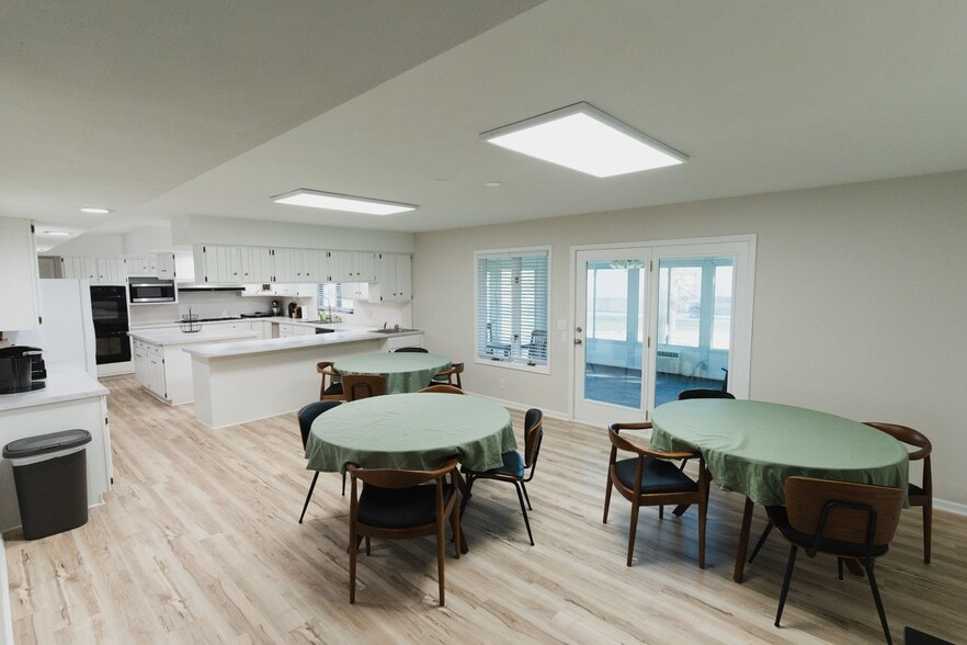 More Photos Of 807 3rd St, Durant Multifamily For Sale