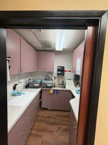 More Photos Of 18773-18813 SW Martinazzi Ave, Tualatin Medical For Lease