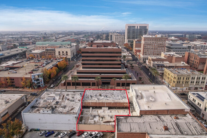 More Photos Of 20 S California St, Stockton Storefront For Sale