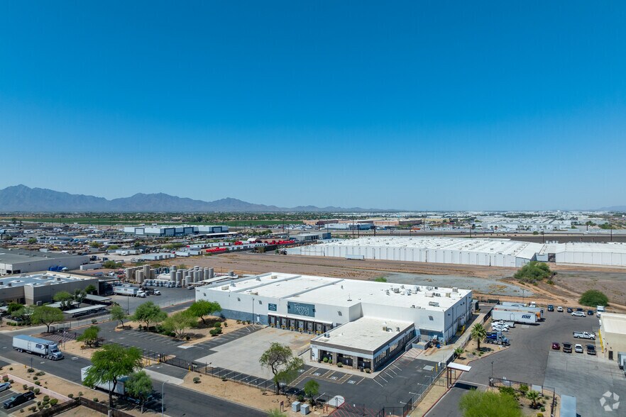 More Photos Of 610 S 56th Ave, Phoenix Refrigeration Cold Storage For Lease