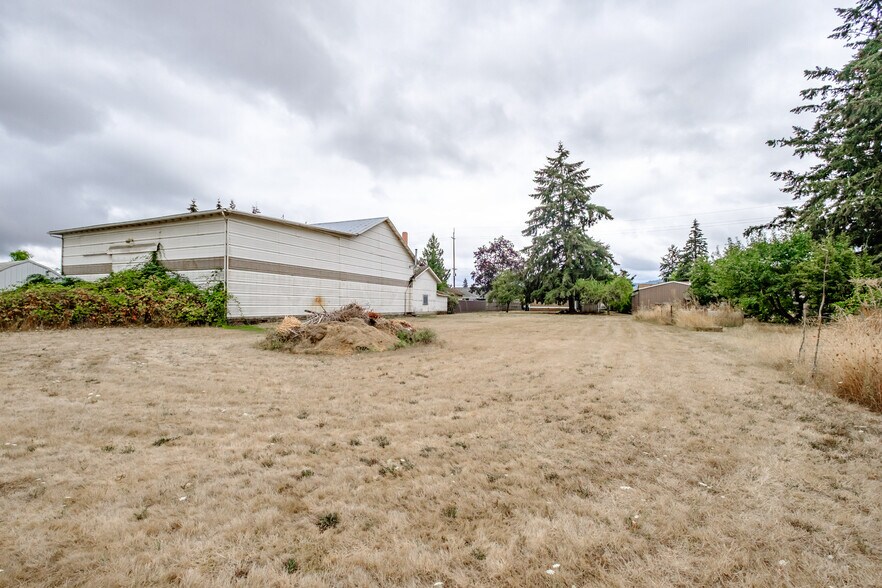 More Photos Of 3980 S Santiam Hwy, Lebanon Land For Sale