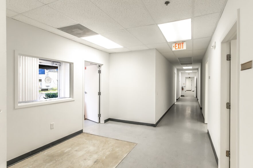 More Photos Of 1160 E Van Fleet Dr, Bartow Warehouse For Lease