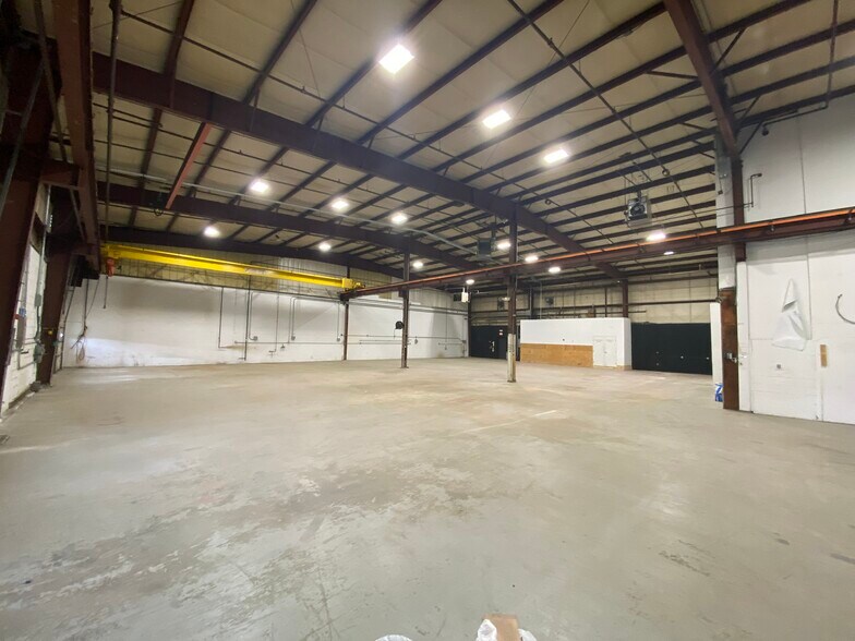 More Photos Of 254 Bodwell St, Avon Warehouse For Lease