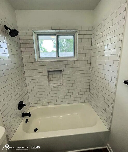 More Photos Of 345 Lanier St, Atlanta Apartments For Sale