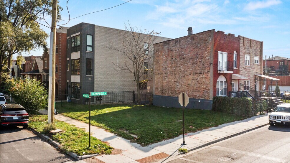 More Photos Of 1001 Campbell ave, Chicago Land For Sale
