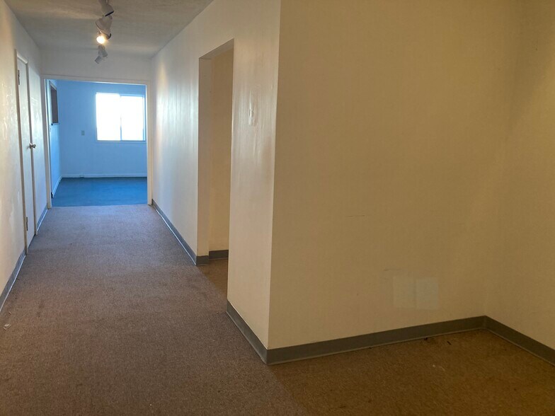 More Photos Of 2419 Sybrandt Rd, Traverse City Warehouse For Lease