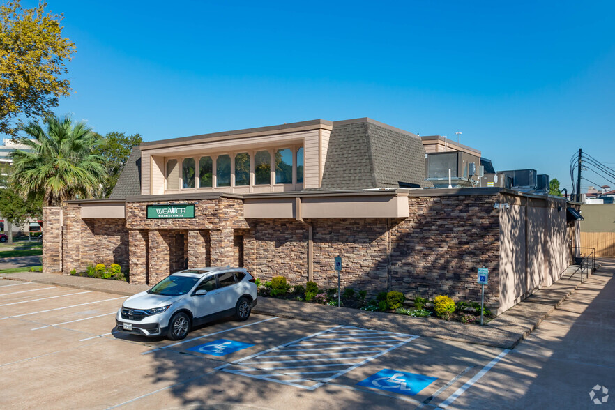 Primary Photo Of 926 N Wilcrest Dr, Houston Medical For Lease