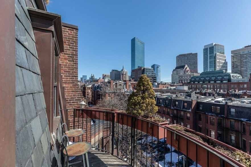 More Photos Of 230 Commonwealth, Boston Apartments For Sale