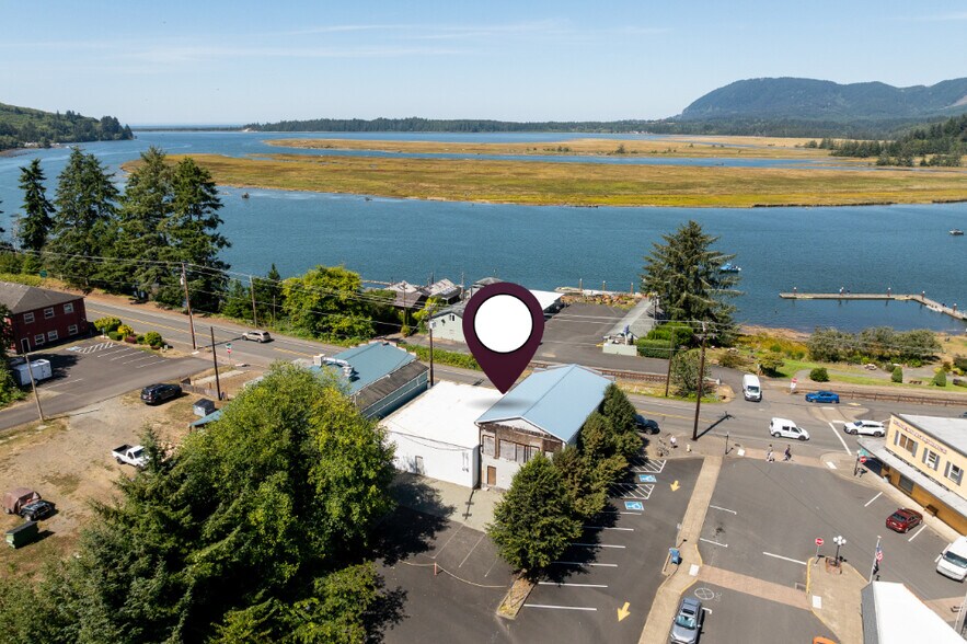 More Photos Of 625 Nehalem Blvd, Wheeler Storefront Retail Residential For Sale