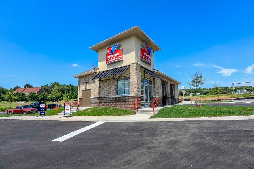 More Photos Of 601 Shenandoah Village Dr, Waynesboro Auto Repair For Sale