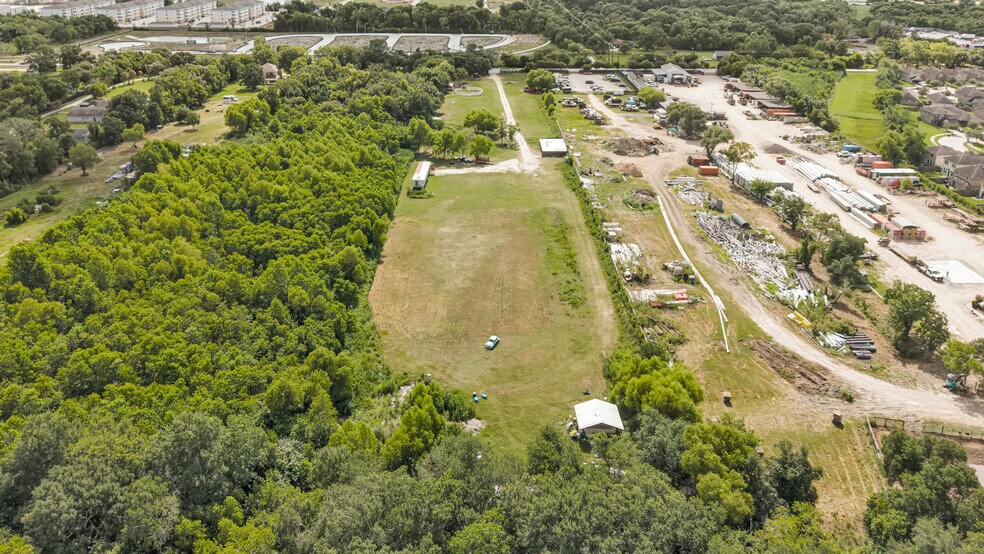 More Photos Of 12010 Martindale Road, Houston Land For Lease