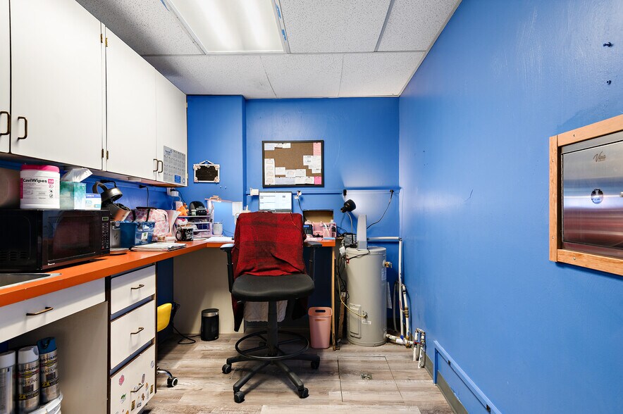 More Photos Of 517 Colorado Ave, Pueblo Medical For Lease