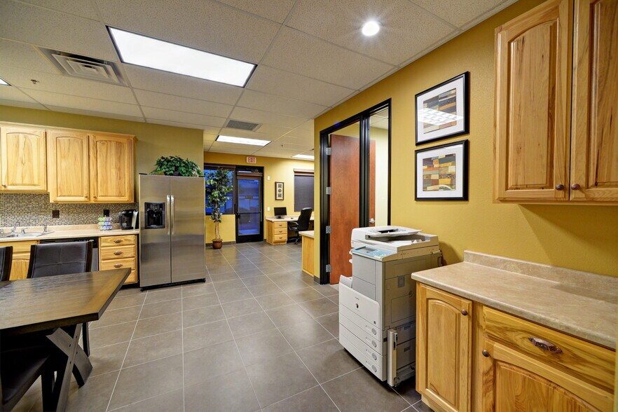 More Photos Of 12409 W Indian School Rd, Avondale Office For Sale