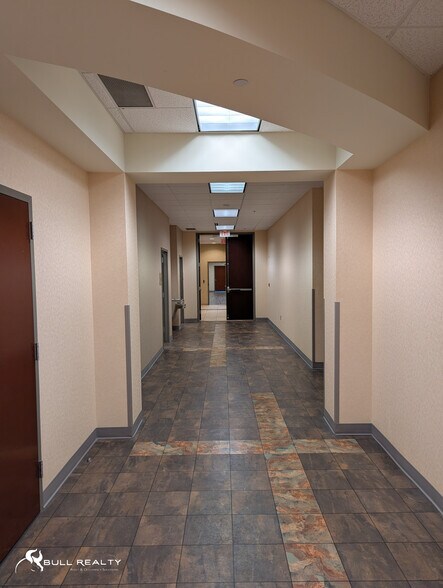 More Photos Of 761 Wheaton St, Savannah Office For Sale