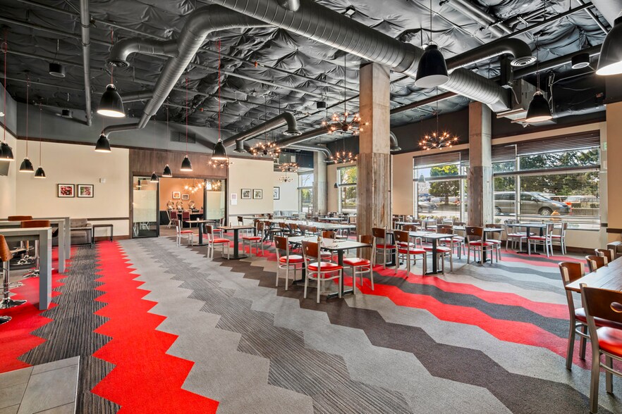 More Photos Of 22406 Pacific Highway South, Des Moines Hotel For Sale