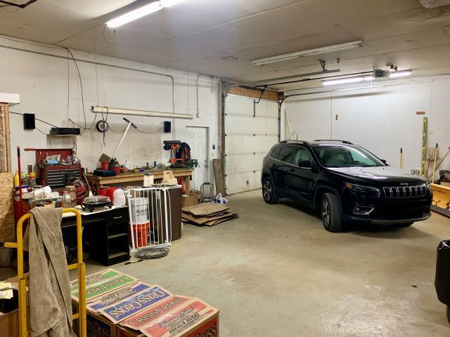 More Photos Of 305 US Highway 31 S, Traverse City Storefront Retail Office For Lease