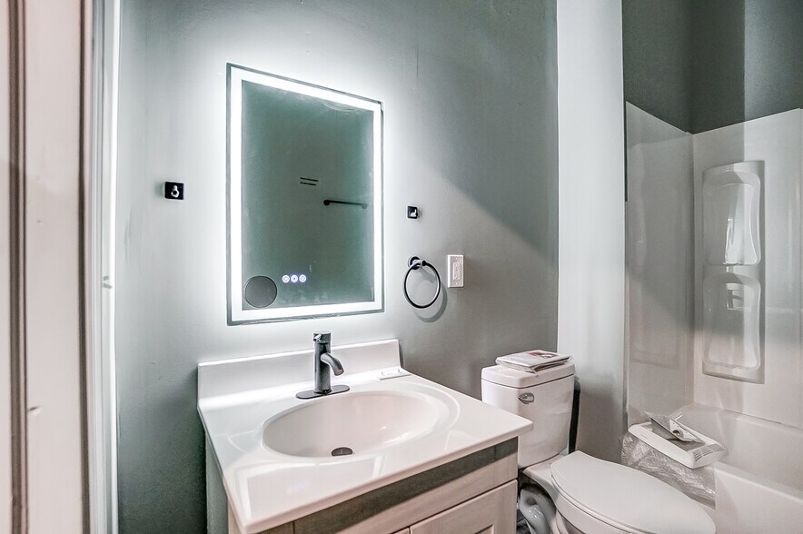 More Photos Of 2124 Saint Michael St, Cincinnati Apartments For Sale