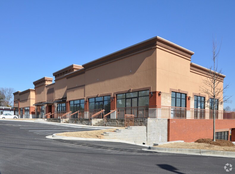 More Photos Of 5938 Buford Hwy, Doraville General Retail For Sale