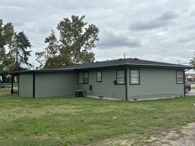 Primary Photo Of 4002 S 7th St, Terre Haute Office Residential For Sale