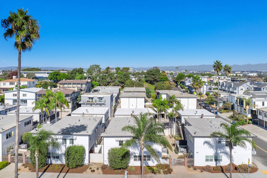 Primary Photo Of 1345 Manhattan Beach Blvd, Manhattan Beach Apartments For Sale