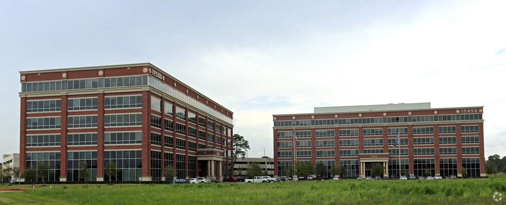 More Photos Of 19500 State Highway 249, Houston Office For Lease