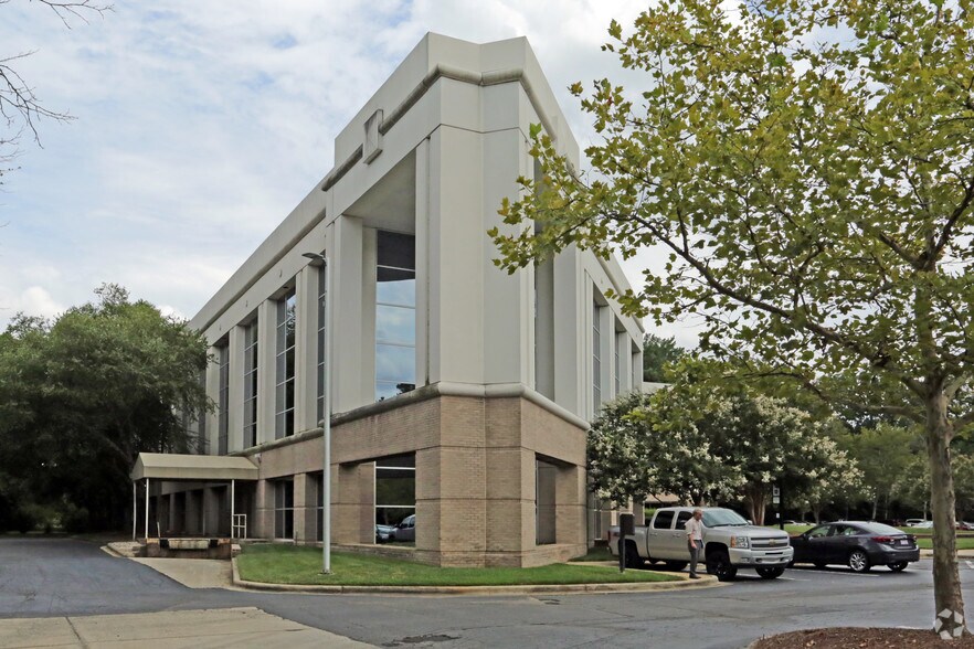 More Photos Of 2520 Meridian Pky, Durham Unknown For Lease