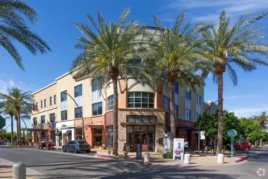 More Photos Of 15051 N Kierland Blvd, Scottsdale Coworking Space