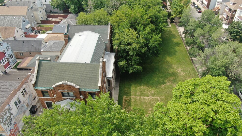 Primary Photo Of 1949 W 48th St, Chicago Religious Facility For Sale